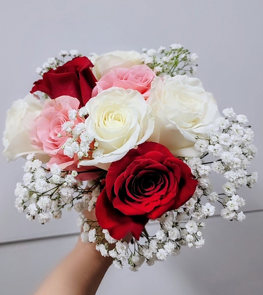 Bridesmaids Bouquet - Image 2